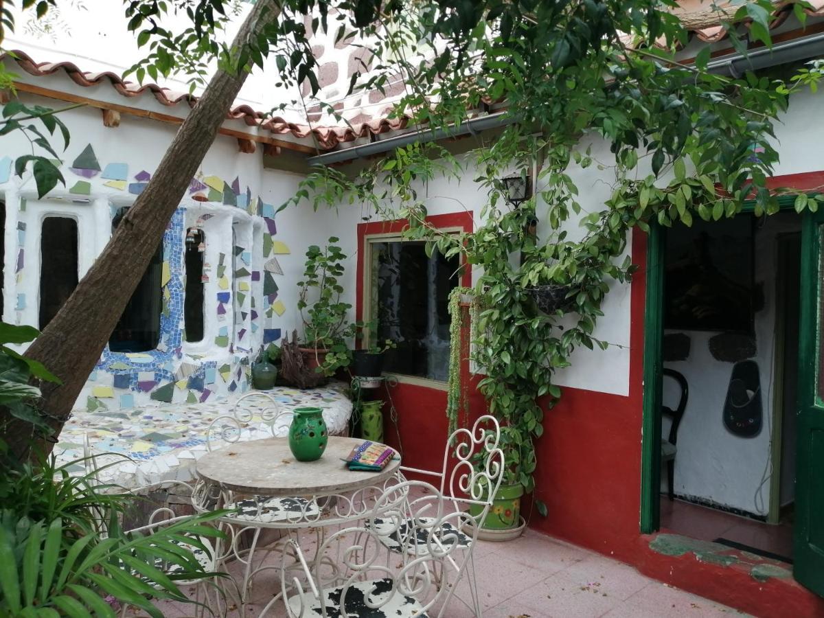 Ecoartejeda Cave House Casa de hóspedes Exterior foto